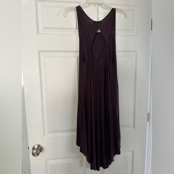 Lightweight twist wrap dress - Picture 3 of 3